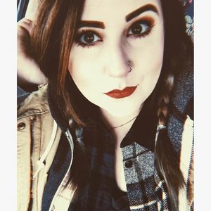 Meet your Posher, Marissa